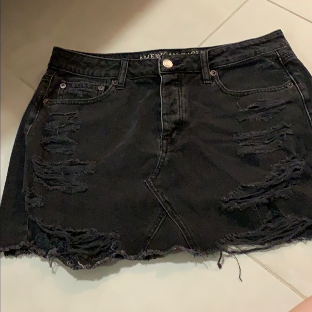 american eagle black jean skirt